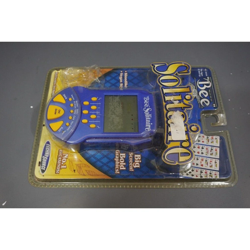 Radica Bee Solitaire Handheld Electronic Game Open Box